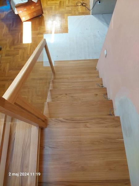 realizacje-drewnianych-schodow-1